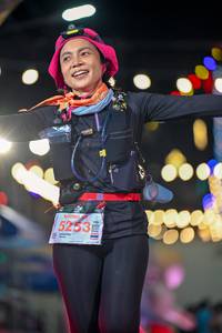 BIB: 3000, 5253
                            <button type="button" onclick="openModal(24884395)" class="btn btn-primary btn-sm float-right btn-popup" data-toggle="modal" data-target=".modal-high-quality">
                        <i class="fas fa-shopping-cart"></i> Add to Cart
                    </button>
                                            <button type="button" onclick="isThisMe(24884395, true)" class="btn btn-success btn-sm float-right btn-popup btn-isme hidden" data-toggle="tooltip" data-placement="bottom" title="นี่คือรูปของคุณใช่ไหม คลิกที่นี่เพื่อเอาเข้าอัลบั้ม">
                        <i class="fas fa-plus"></i> Add to album
                    </button>
                    <button type="button" onclick="isThisMe(24884395, false)" class="btn btn-warning btn-sm float-right btn-popup btn-isnotme hidden">
                        <i class="fas fa-ban"></i> Remove from album
                    </button>